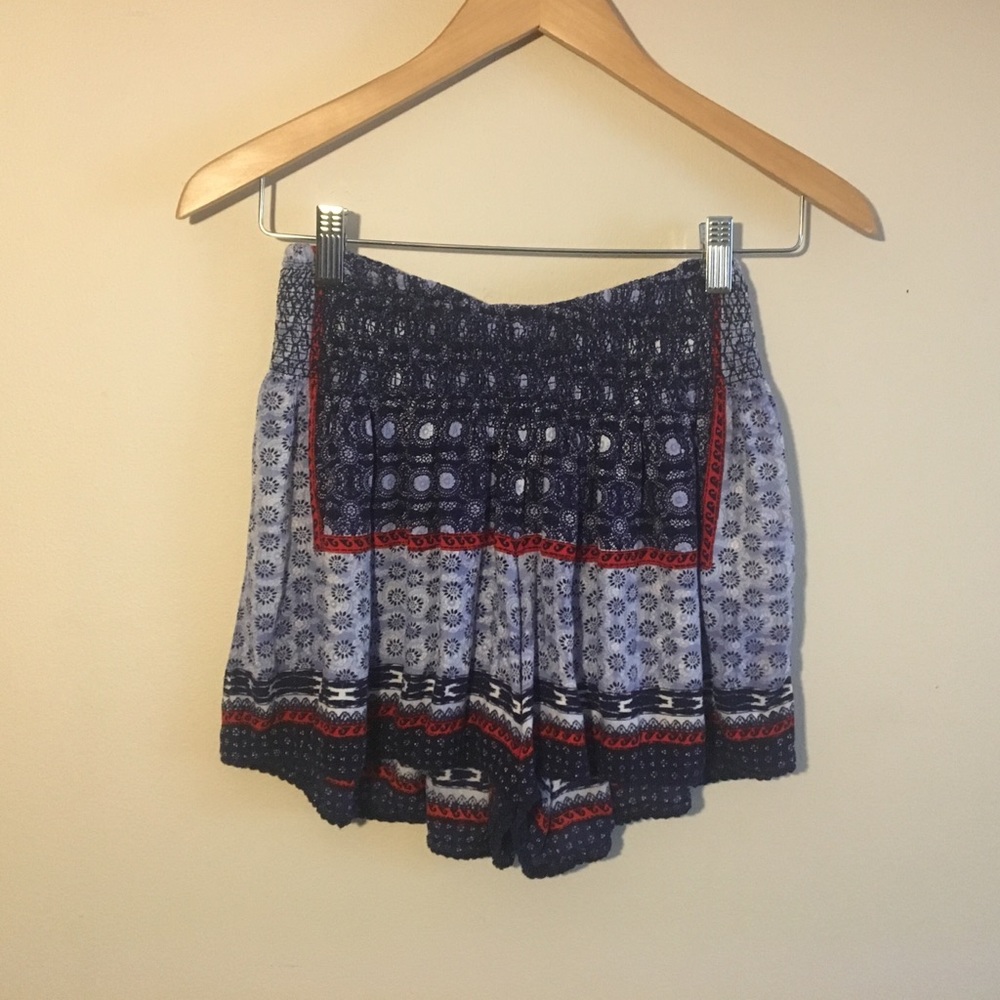 Tilly’s Blue and Red High-Waisted Shorts